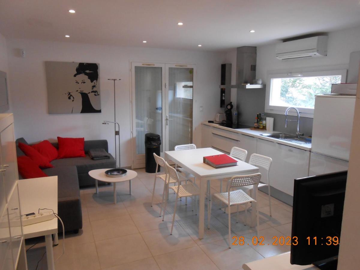 Appartement Cosy A Quissac Quissac  ภายนอก รูปภาพ